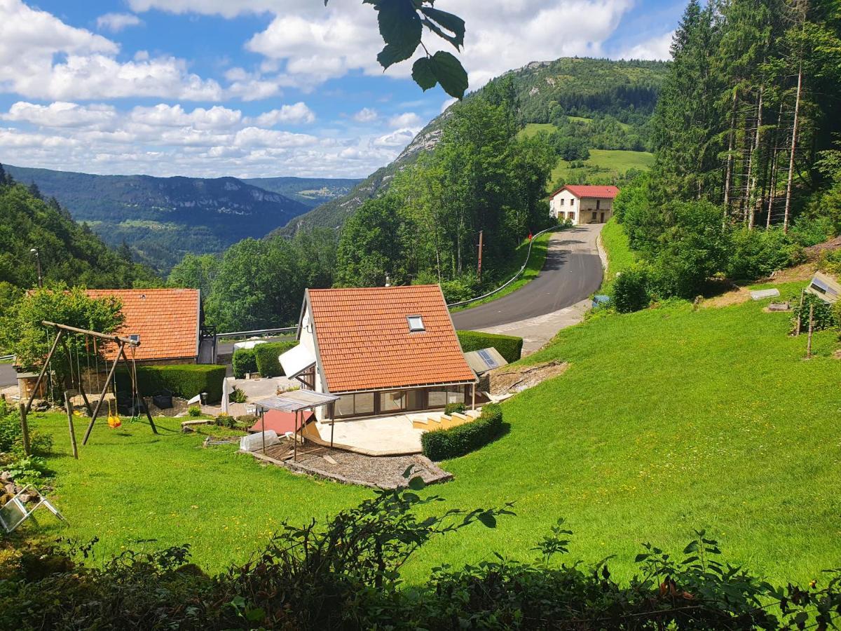 Gite Les Moulins Septmoncel-Les-Molunes Exterior foto